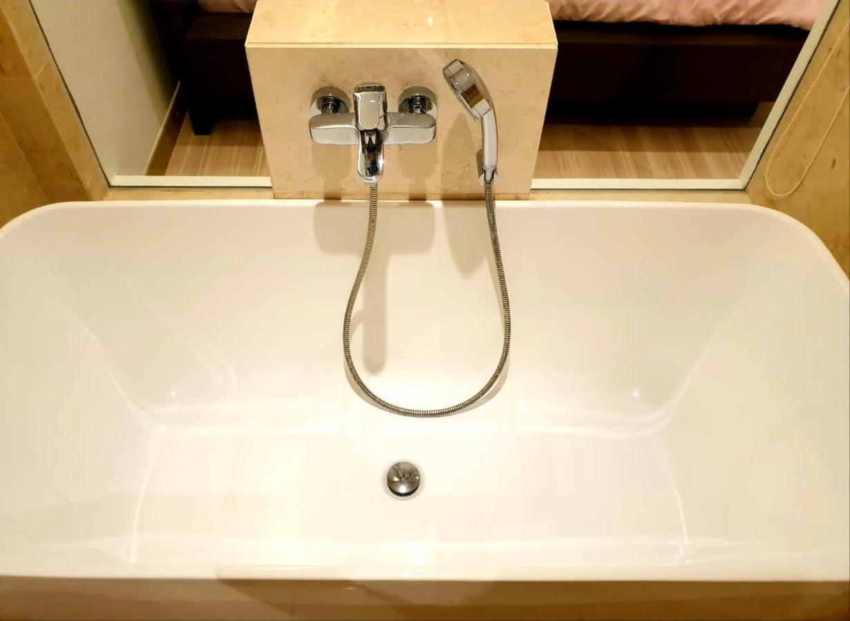 Classic & Comfy 2 Bedroom Condo Georgetown 温馨爵士双房公寓 Bagan Jermal エクステリア 写真