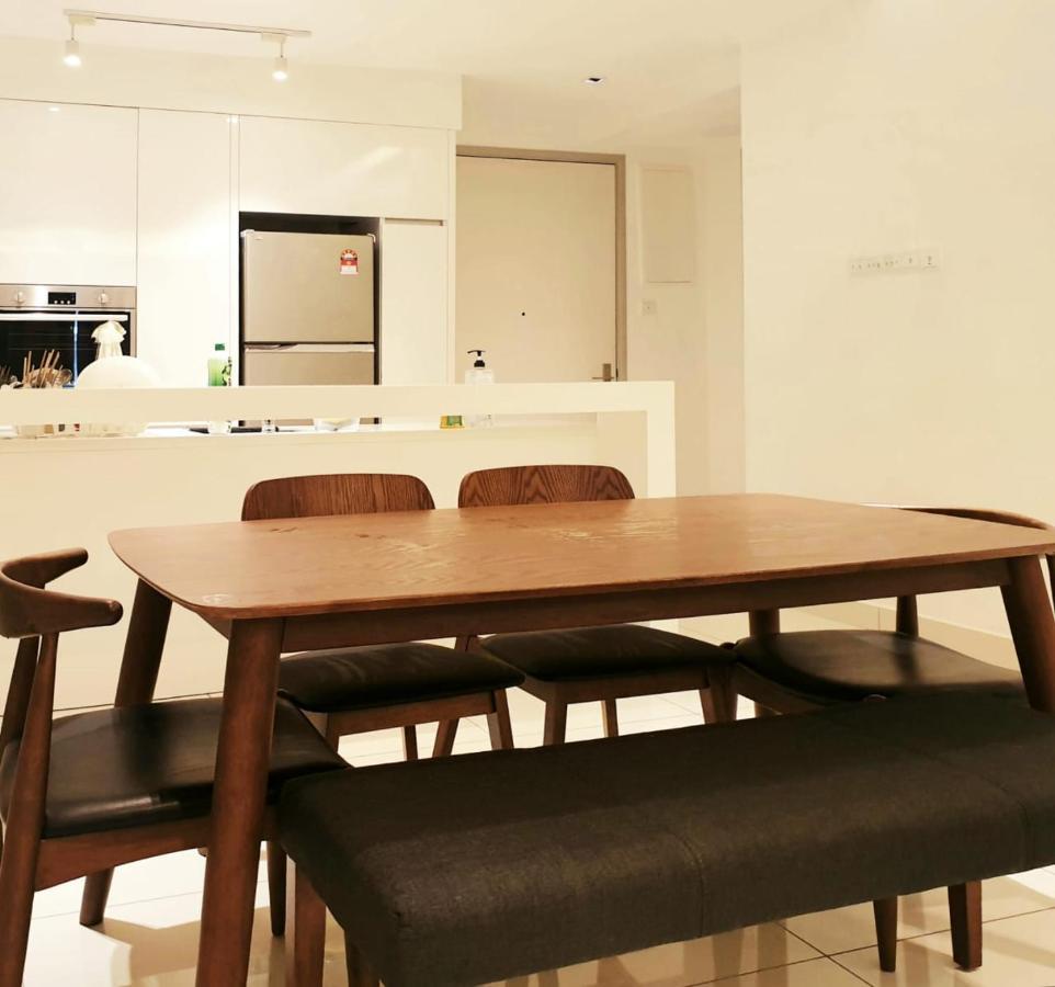 Classic & Comfy 2 Bedroom Condo Georgetown 温馨爵士双房公寓 Bagan Jermal エクステリア 写真